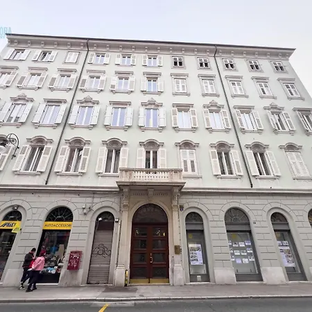 Mazzini 9 Tirabora Short Rent Apartament *