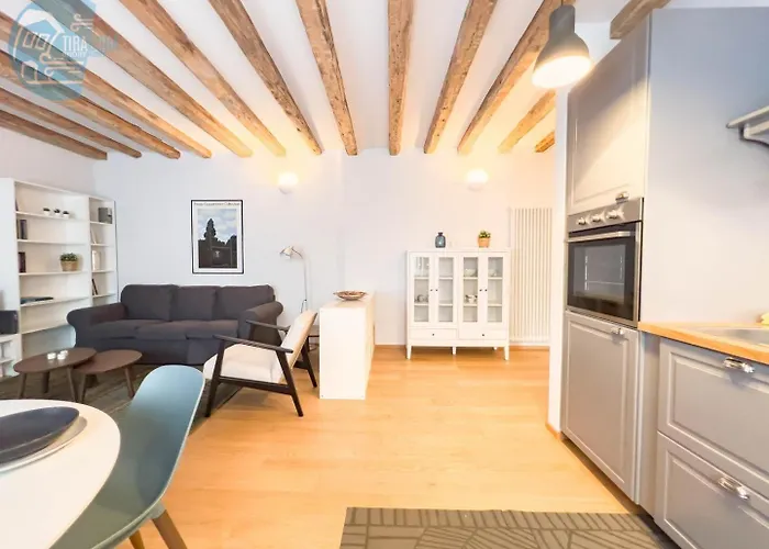 Mazzini 9 Tirabora Short Rent Appartement Triëst