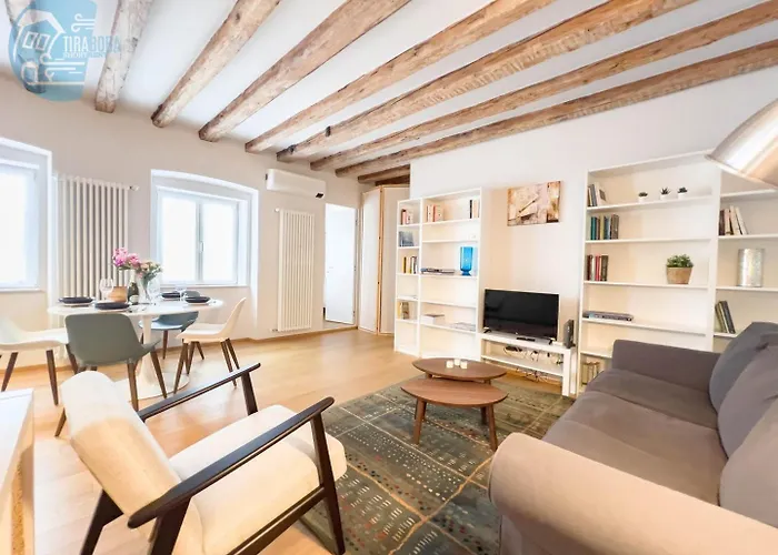 Appartement Mazzini 9 Tirabora Short Rent *