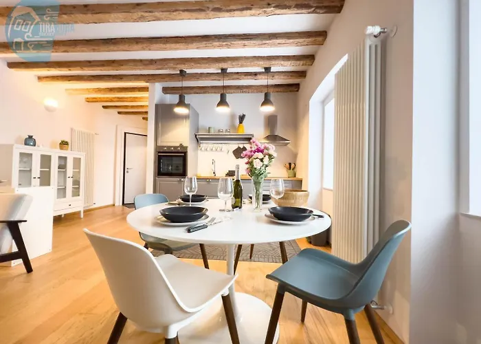 Appartement Mazzini 9 Tirabora Short Rent