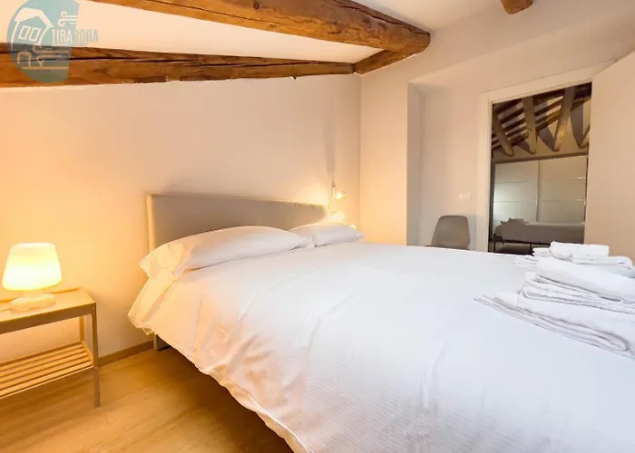 Mazzini 9 Tirabora Short Rent Appartement Triëst