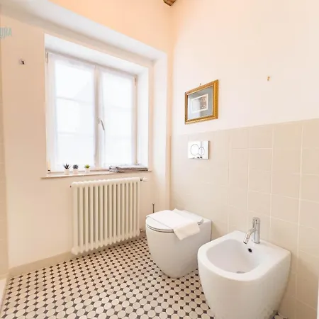 Apartment Mazzini 9 Tirabora Short Rent Trieste