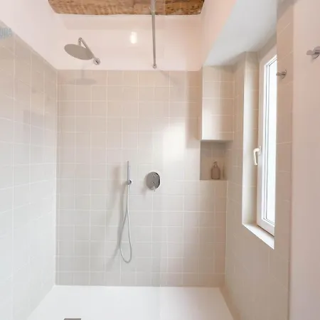 Mazzini 9 Tirabora Short Rent Trieste